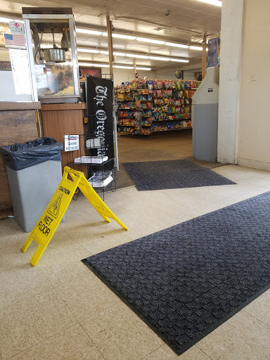 Grocery Store «Colton Market Inc», reviews and photos, 20867 OR-211, Colton, OR 97017, USA