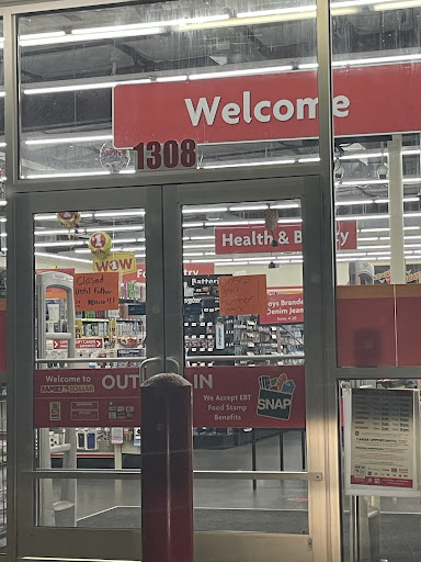 Dollar Store «FAMILY DOLLAR», reviews and photos, 1308 Powder Springs Rd SW, Marietta, GA 30064, USA