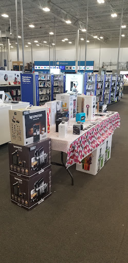 Electronics Store «Best Buy», reviews and photos, 15750 Shady Grove Rd, Gaithersburg, MD 20877, USA