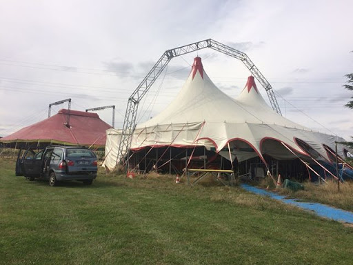 Ecole de cirque Valérie Fratellini de limours à Vaugrigneuse, Essonne