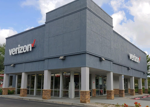 Cell Phone Store «Verizon Authorized Retailer – Cellular Sales», reviews and photos, 3330 Lithia Pinecrest Rd, Valrico, FL 33596, USA