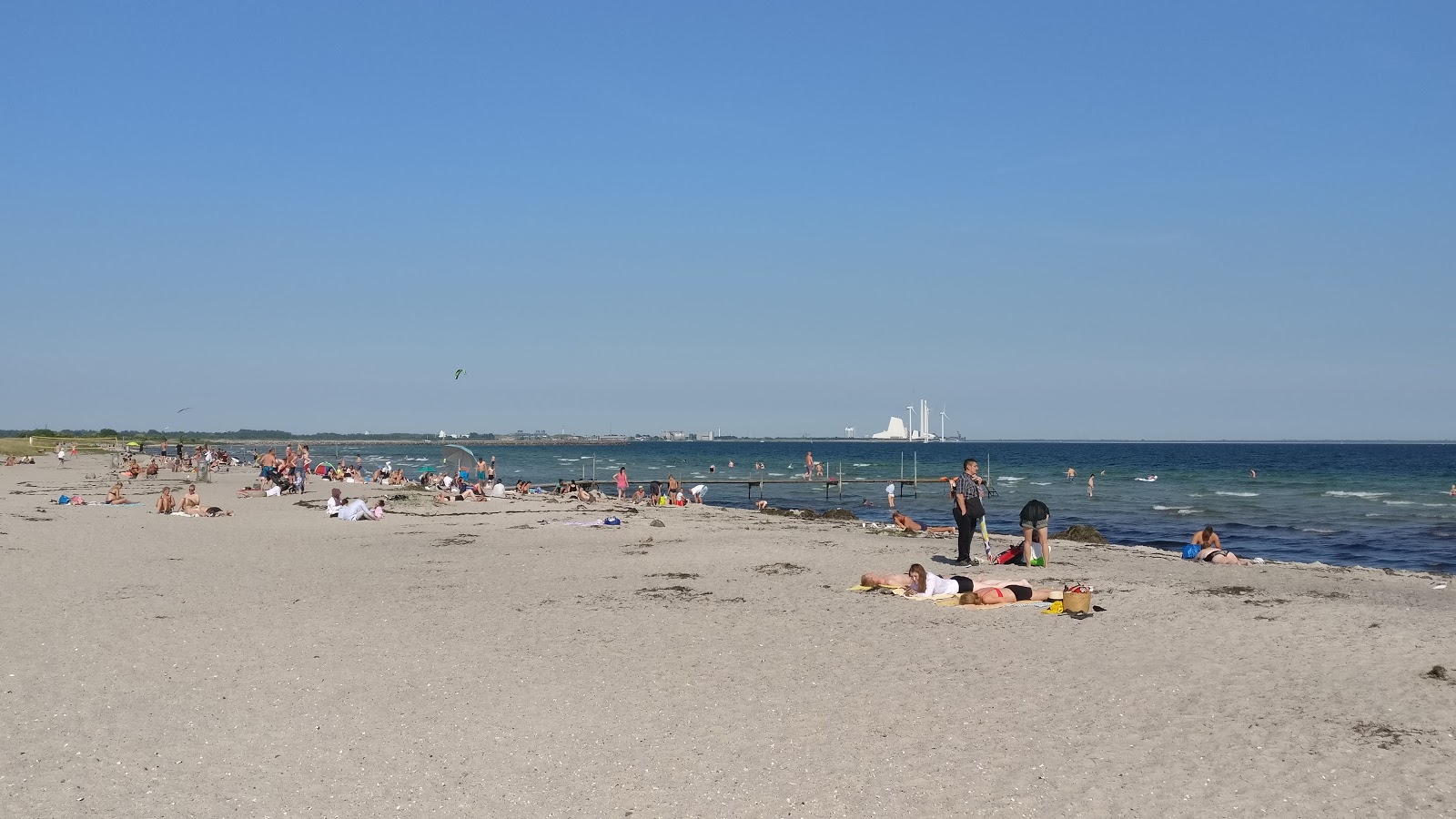 Photo of Ishoj Beach amenities area