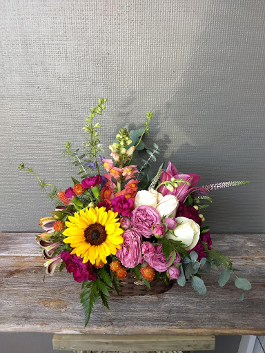 Florist «Eureka Florist», reviews and photos, 524 Henderson St, Eureka, CA 95501, USA