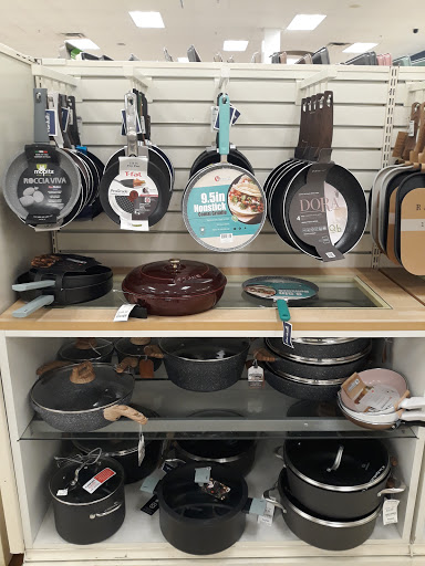 Department Store «Marshalls», reviews and photos, 2544 N Narragansett Ave, Chicago, IL 60707, USA