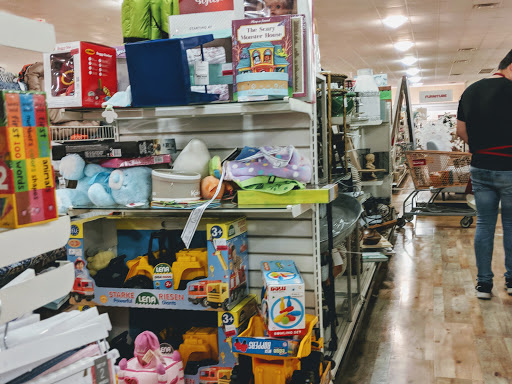 Department Store «HomeGoods», reviews and photos, 1444 E Golf Rd, Schaumburg, IL 60173, USA