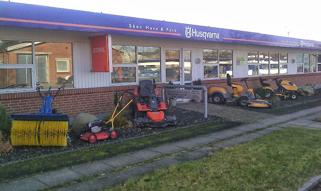 Elite Park & Have - plæneklippere - motorsave - buskryddere - robotklippere