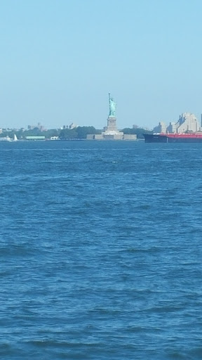 Park «Bush Terminal Piers Park», reviews and photos, Marginal St. & 43rd Street, Brooklyn, NY 11232, USA