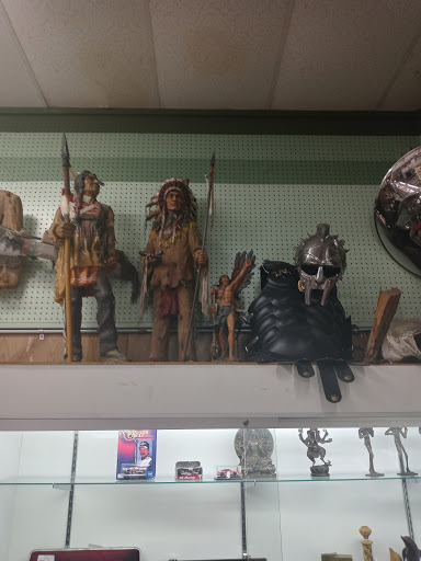 Pawn Shop «Valu + Pawn», reviews and photos, 10240 Harry Hines Blvd, Dallas, TX 75220, USA