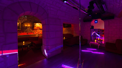 Taken-Club à Paris