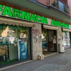 Farmacia Dr. Max Via di Acqua Bullicante, 202E, 00177 Roma RM, Italia