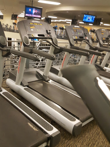 Gym «LA Fitness», reviews and photos, 17631 N Dale Mabry Hwy, Lutz, FL 33548, USA