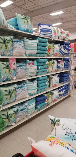 Craft Store «Michaels», reviews and photos, 7055 Central Ave, Skokie, IL 60077, USA