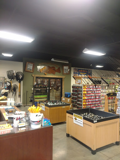 Sporting Goods Store «Sportsmans Factory Outlet», reviews and photos, 3031 N Martin Ave, Springfield, MO 65803, USA