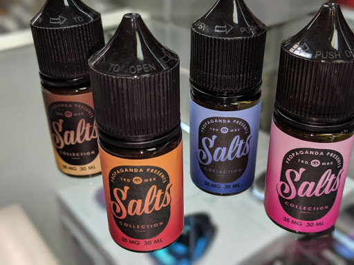 Tobacco Shop «Slow Motion Smoke Shop», reviews and photos, 11126 N 30th St, Tampa, FL 33612, USA