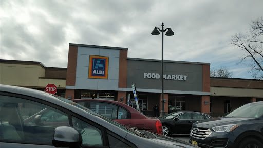 Supermarket «ALDI», reviews and photos, 262C US-130, Bordentown, NJ 08505, USA