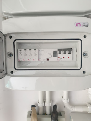 Złota 75a/7, 00-819 Warszawa