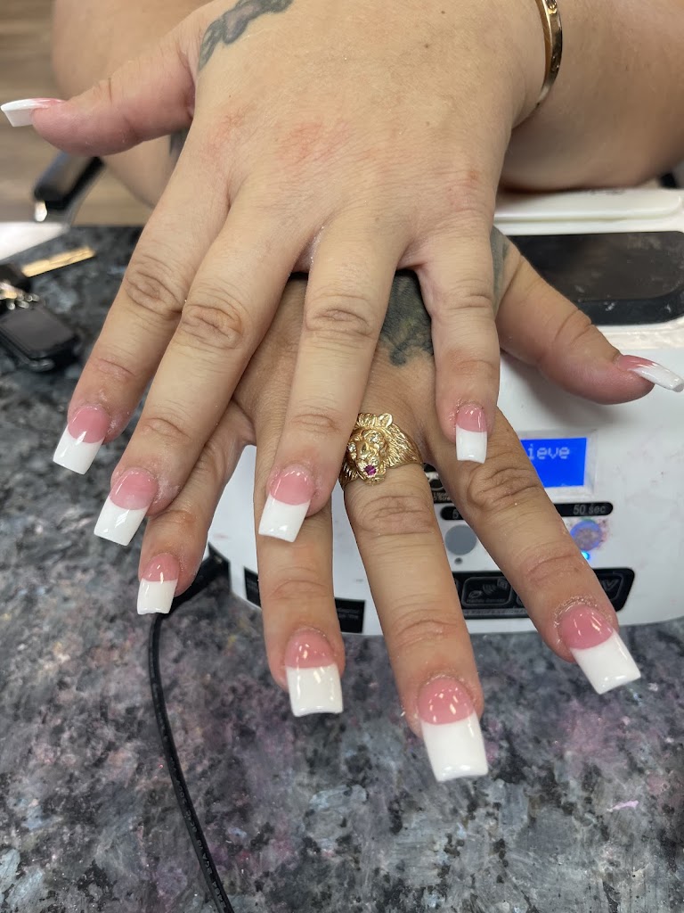 Tip & Toe Nails - Covington, LA 70433 - Services and Reviews