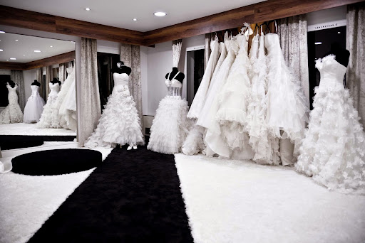 LOUNGE WHITE Bride Dresses