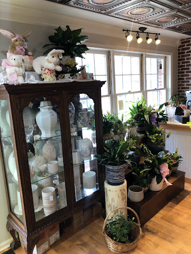 Florist «Moorestown Flower Shoppe», reviews and photos, 66 E Main St, Moorestown, NJ 08057, USA