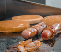 KUNG FU BURGERS photo