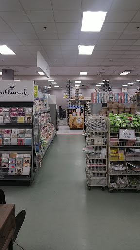 Home Goods Store «Christmas Tree Shops», reviews and photos, 15 Backus Ave Suite 42, Danbury, CT 06810, USA