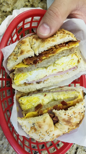 Donut Shop «Donut Castle», reviews and photos, 11831 E 13 Mile Rd, Warren, MI 48093, USA