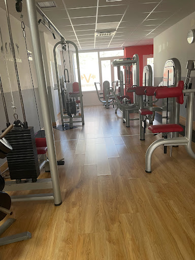 Vega Sport club en Vega de Espinareda, León