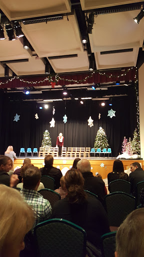 Community Center «Bartlett Community Center», reviews and photos, 700 S Bartlett Rd, Bartlett, IL 60103, USA