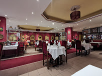 Atmosphère du Restaurant Les Délices du Maroc à Jouars-Pontchartrain - n°15