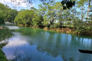 Balneario La RePresa de Jamao al Norte image