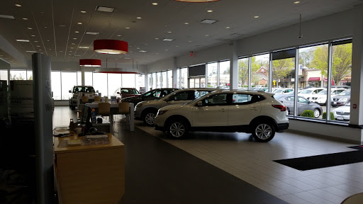 Nissan Dealer «Nissan of Huntington», reviews and photos, 850 E Jericho Turnpike, Huntington Station, NY 11746, USA