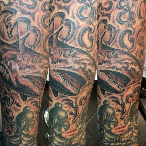 Tattoo Shop «Raygun Tattoo», reviews and photos, 34053 La Plaza, Dana Point, CA 92629, USA