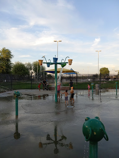 Park «Glendale Heroes Regional Park», reviews and photos, 83 W Bethany Home Rd, Glendale, AZ 85303, USA