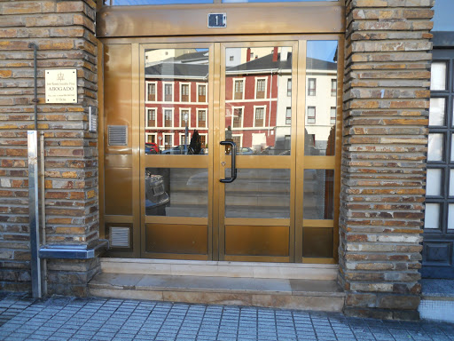 Información y opiniones sobre Abogados Luarca. José Ramón González Pérez de Luarca