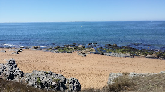Etang beach