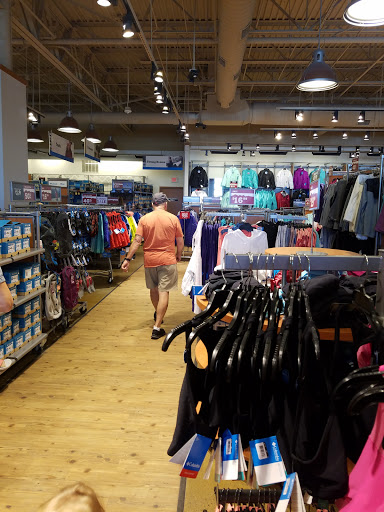 Sportswear Store «Columbia Sportswear Outlet Store at Tanger Outlet Center», reviews and photos, 6699 N Landmark Dr e, Park City, UT 84098, USA