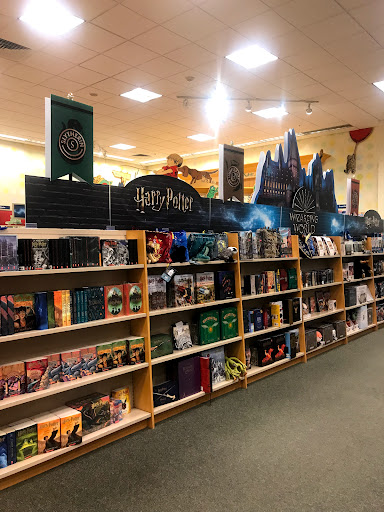 Book Store «Barnes & Noble», reviews and photos, 721 Gravois Rd, Fenton, MO 63026, USA