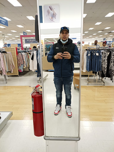Department Store «Marshalls», reviews and photos, 8 Allstate Rd, Dorchester, MA 02125, USA