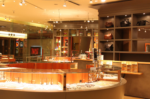 Jeweler «TWIST Seattle», reviews and photos, 600 Pine St #130, Seattle, WA 98101, USA