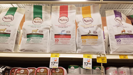 Pet Supply Store «PetSmart», reviews and photos, 1203 N Landing Way, Renton, WA 98057, USA