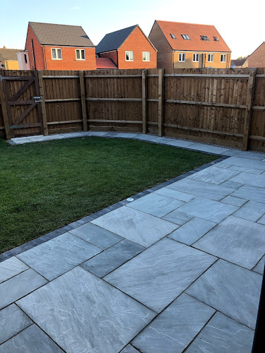 Reviews of perfect paving solutions in Colchester - Construction company