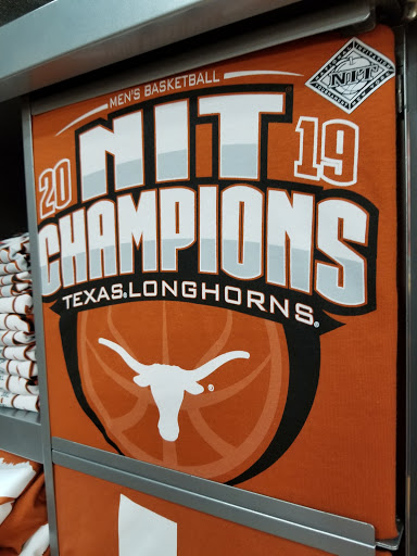 Sportswear Store «Rally House Alpha», reviews and photos, 13710 Dallas Pkwy, Dallas, TX 75240, USA