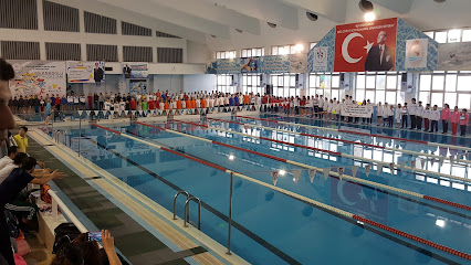 Atatürk Yüzme havuzu