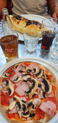 Pizza du Restaurant italien Le Bistro Vénitien Chez Marie à Marseille - n°2