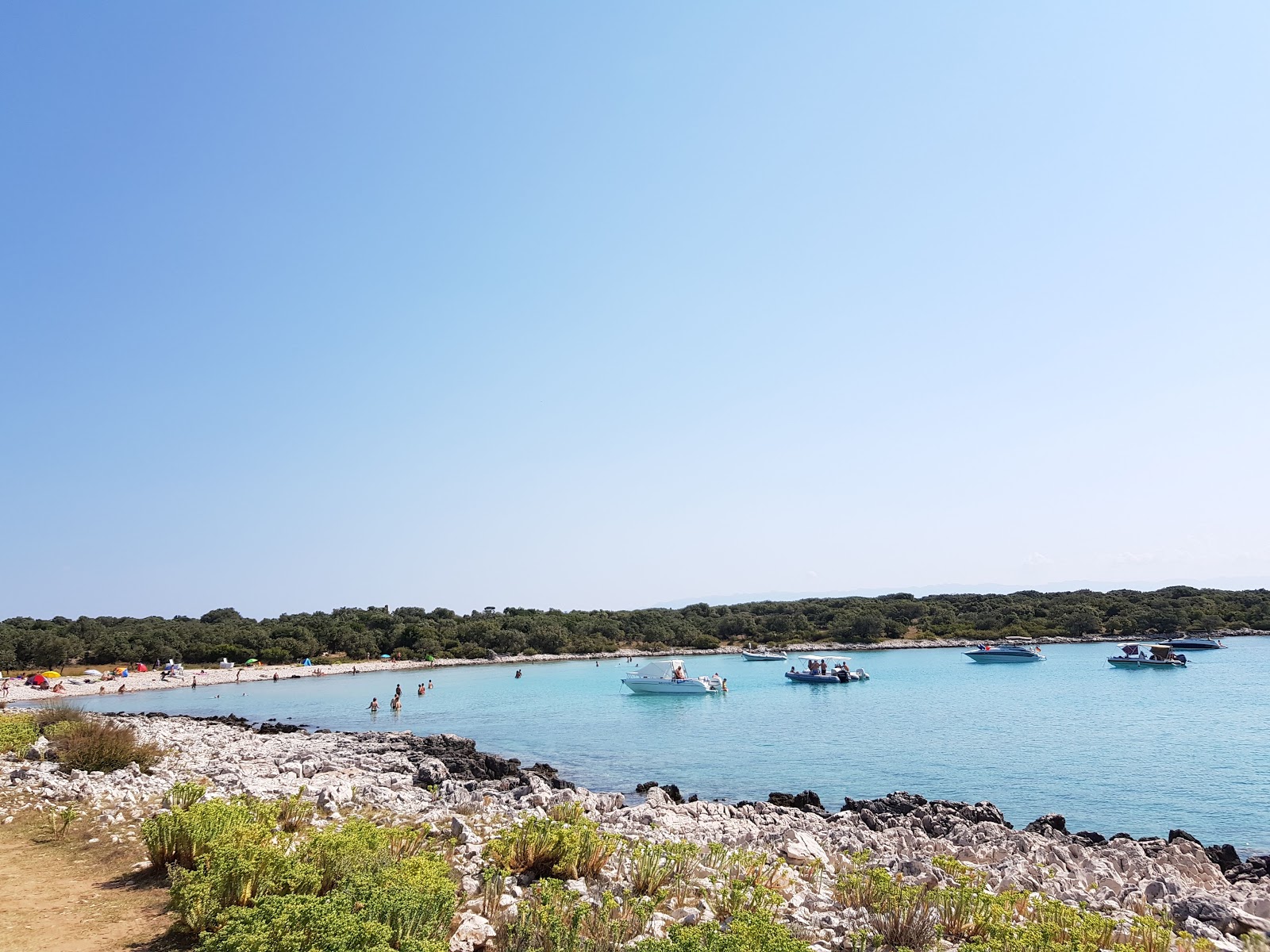 Foto van Meli beach met kleine baai