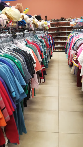 Thrift Store «Goodwill Oxford Store & Donation Station», reviews and photos