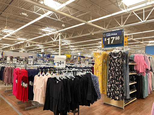Discount Store «Walmart», reviews and photos, 44009 Osgood Rd, Fremont, CA 94539, USA