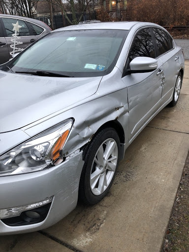 Auto Body Shop «G & G Custom Auto Body», reviews and photos, 113 Ferry St, Staten Island, NY 10302, USA