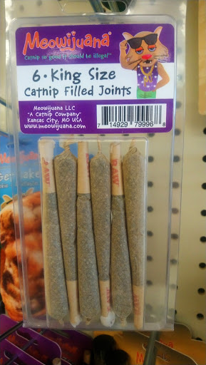 Pet Supply Store «Concord Pet Foods & Supplies», reviews and photos, 318 Village Center Dr, Logan Township, NJ 08085, USA