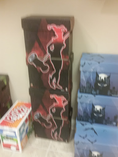 Comic Book Store «Up Up & Away!», reviews and photos, 5885 Pfeiffer Rd, Blue Ash, OH 45242, USA